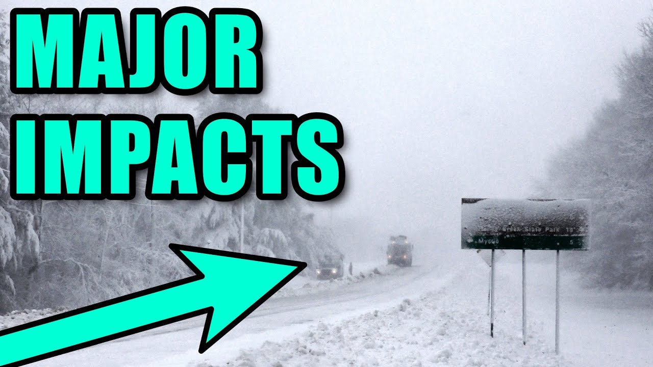 DANGEROUS Whiteout Conditions in Iowa - YouTube