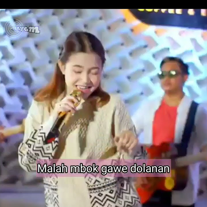 malah dianggep dolanan || Ikhlas Ngenteni || Sasya Arkhisna