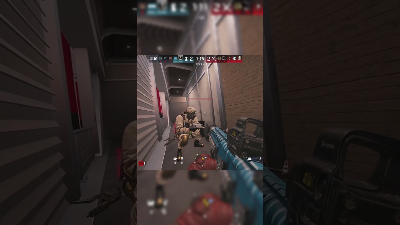 He watched me run out and didn’t notice 💀