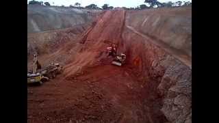 Kamoa box-cut construction