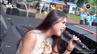 HARUSKAH BERAKHIR KAMELIA PUTRI