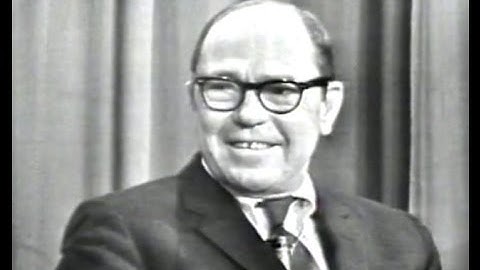 Johnny Mercer  - Interview (1966)