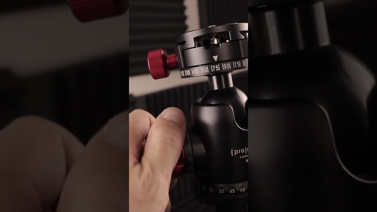 ProMaster Specialist Series Professional Tripod