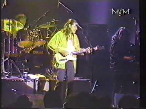 robben-ford-and-the-blue-line-chevrolet-live-in-paris-90's