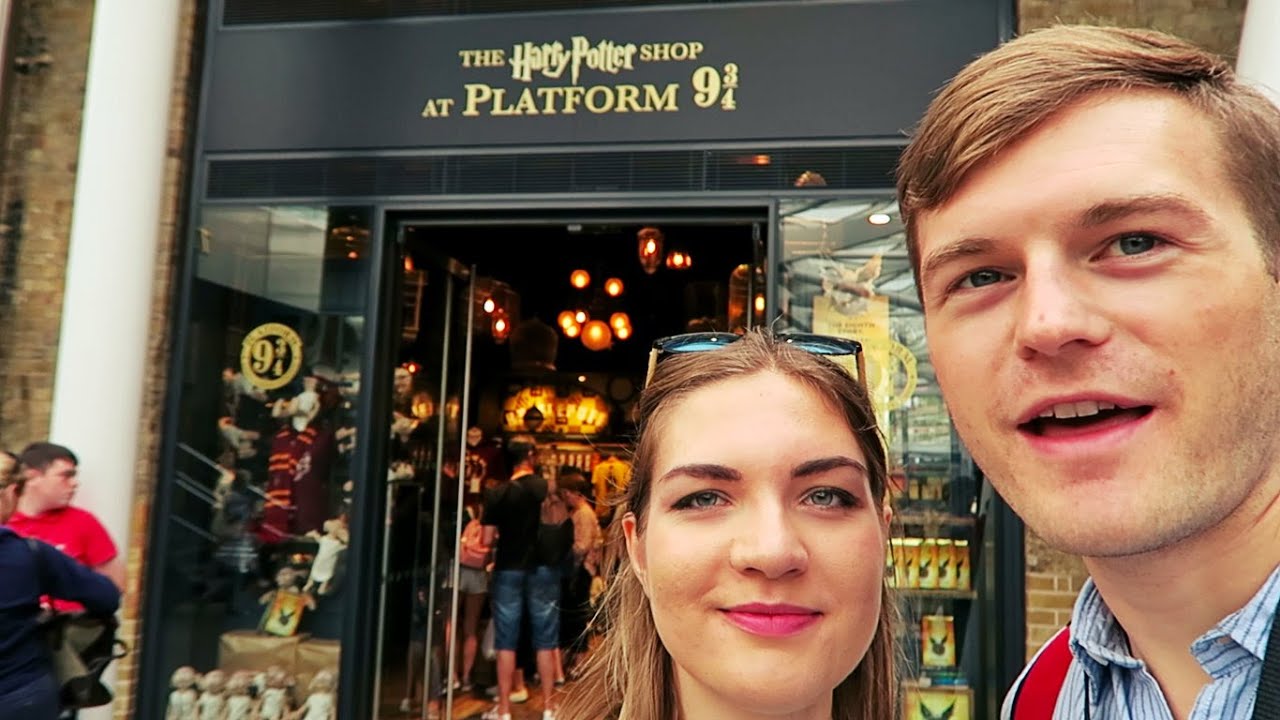 HARRY POTTER FAN CLUB PIN SEEKING UNBOXING AND REVIEW - PLATFORM 9 3/4 SHOP  HAUL 