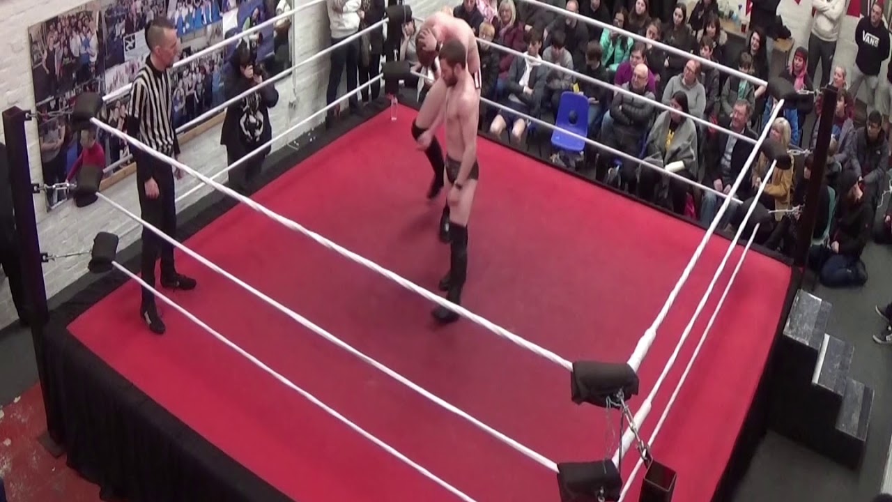 Colton Davis Vs Robert Wishart - YouTube