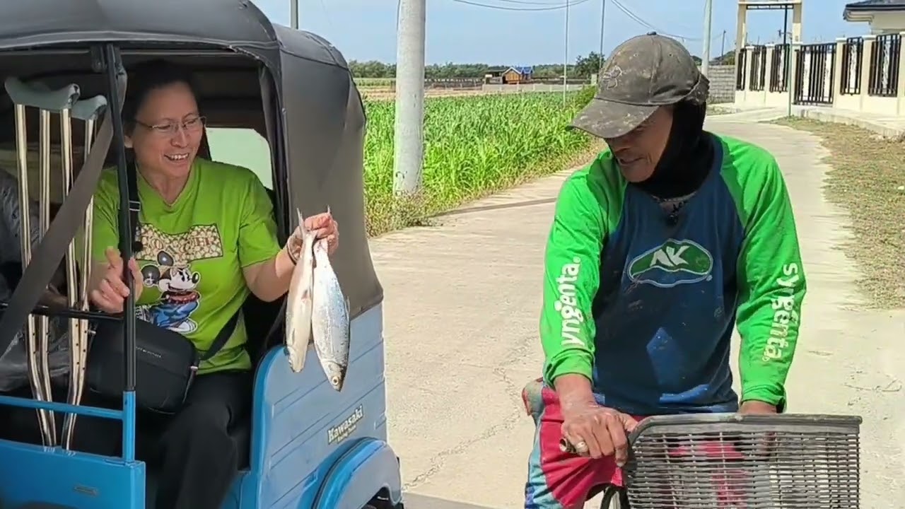 Munting pagmamahal galing kay.. KHRYSS LOVE! 😃😃😍🥰 #kamatisbangus