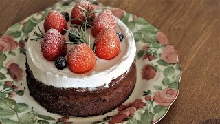 [Recipe] Strawberry Chocolat Cake 꾸덕하고 찐한 쇼콜라갸또와 상큼한 딸기크림의 환상조합, 연말케이크