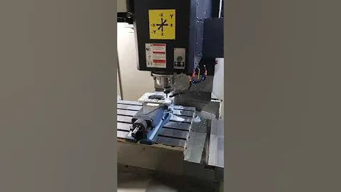 Cosmos CVM 1060 Used CNC Milling VMC Machine For Sale #cnc #cncmachine #cncmilling #vmc