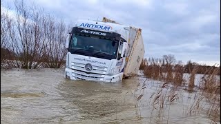 Welney Wash Dangerous Deep Flooding Destroys HGV Truck And Aftermath Of Storm Henk!!