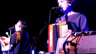 They Might Be Giants - Whistling in the Dark (2008-10-24 - Calvin Theatre - Northampton, MA)