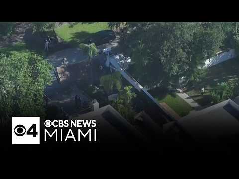 No injuries reported after crane falls onto Fort Lauderdale home, officials say