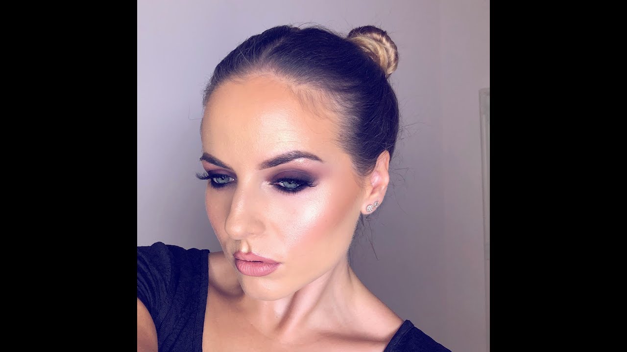 Huda Beauty Rose gold Palette smokey eye look