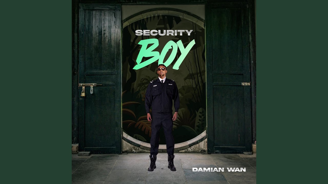 Mira Security Boy en YouTube Mira Security Boy en YouTube