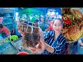 Chinese mitten crab buying from seafood market in my country | Chinese mitten crab cooking