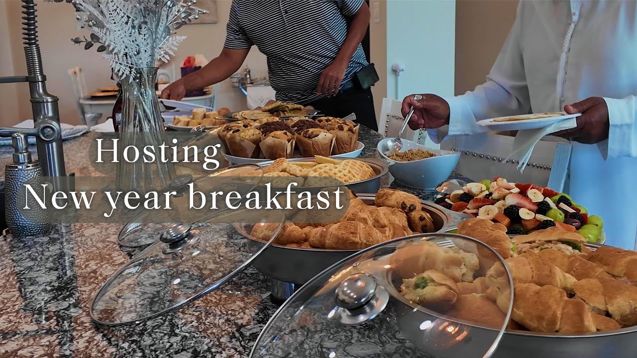 Hosting New Year Breakfast | Cozy Family Vlog