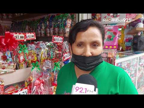 Incrementan la venta de fundas de caramelos en Santo Domingo