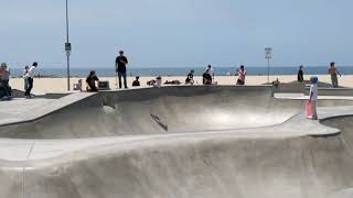 Sky brown? Little Skater Girl Venice Beach