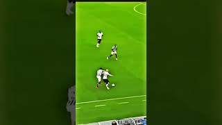 Quando o Roger Guedes decide jogar