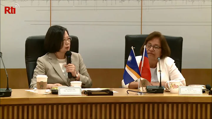 Tsai shows Taiwans solar power prowess to Marshall...