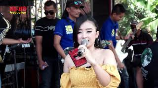 CINTA PERTAMA BY AYU WD | NABILLA