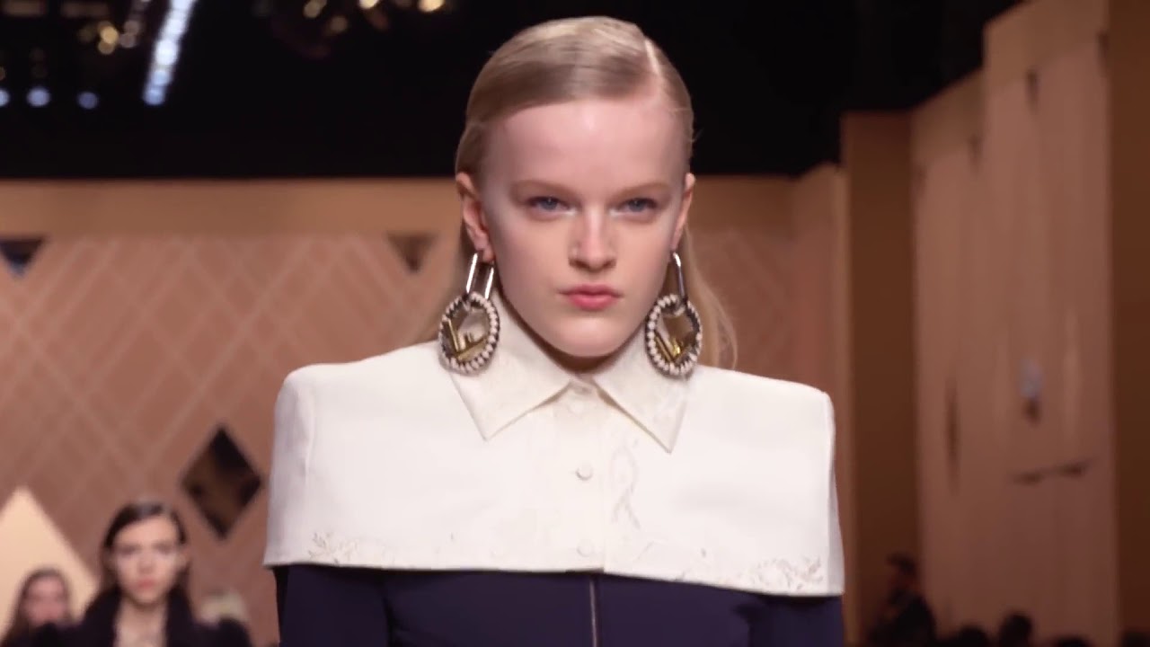 Fendi - Women’s Fall Winter 2018/19 Collection