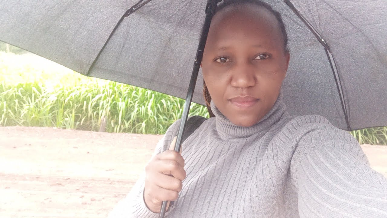 Going to work on a rainy morning/Hustling is real in Africa 