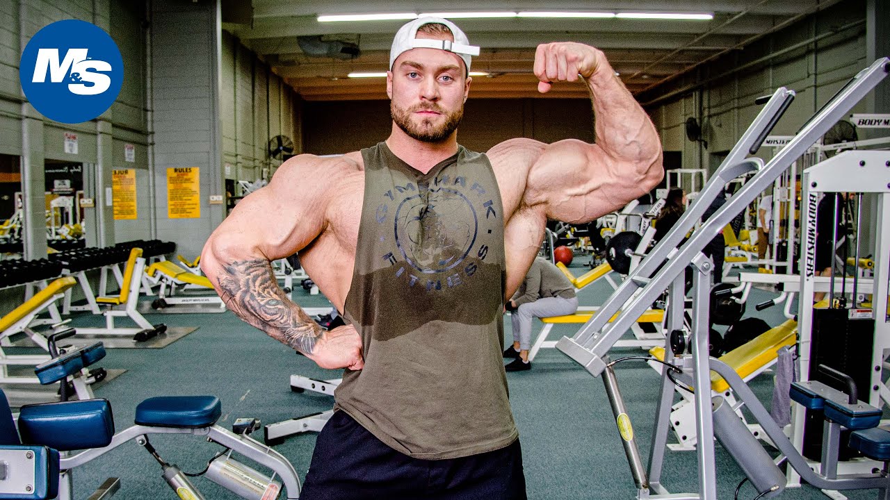 Chris Bumstead S Off Season Chest Building Program Pro Bodybuilder Workouts Bodybuilding