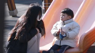 Will a little child follow a pretty girl? | Social Experiment