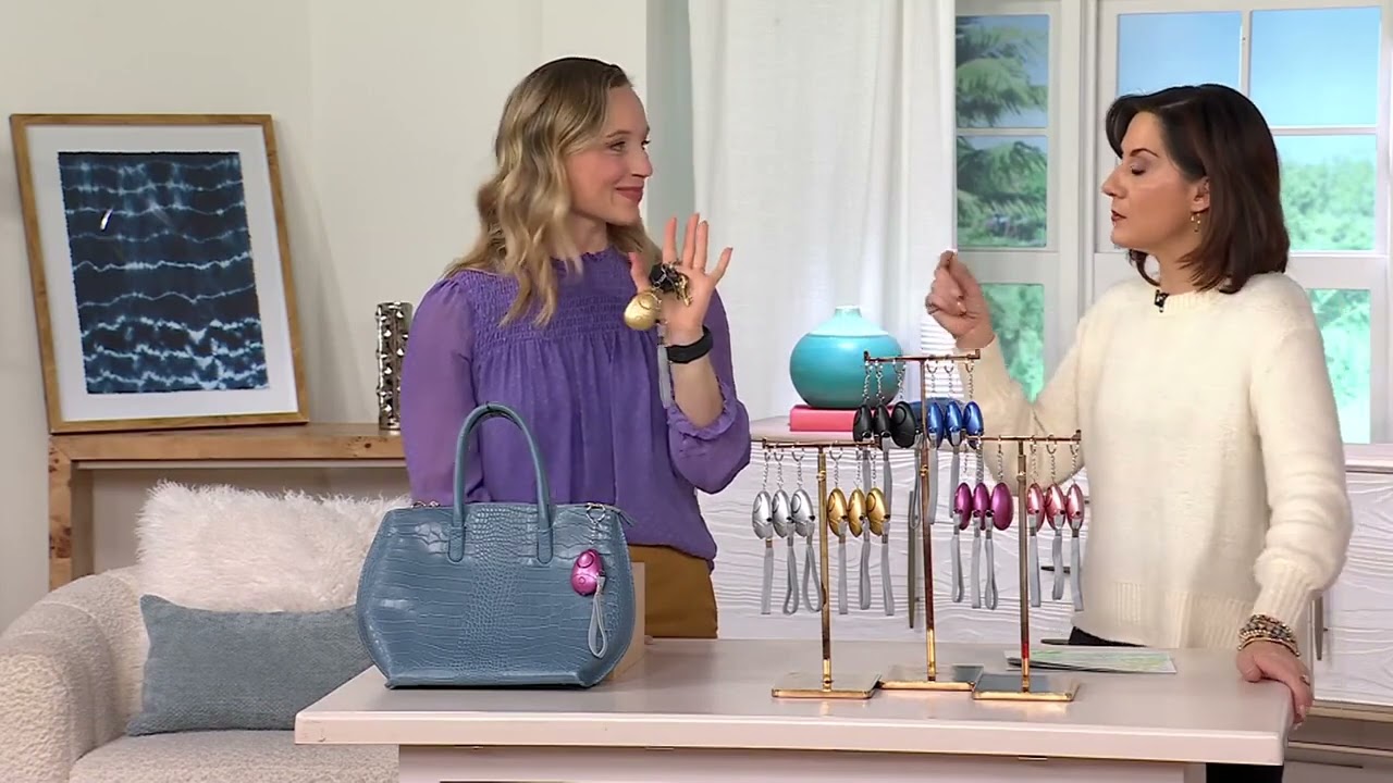 Как звучит 130 децибел? Набор из 3 брелоков-сигнализаторов безопасности Breck с фонариком.