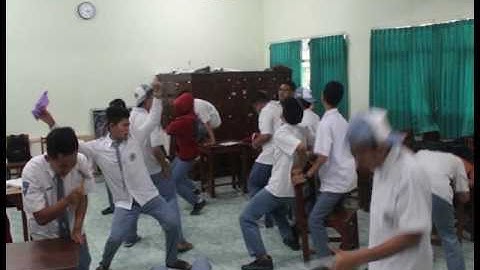 HEBOH!! Inilah yang dilakukan siswa SMA saat jam kosong...