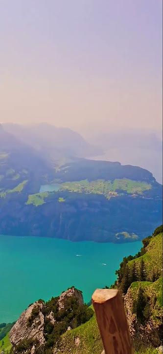 Switzerland in its purest form. Mountains, lakes, and a touch of magic.🇨🇭🏔️#Swiss #switzerland #alp