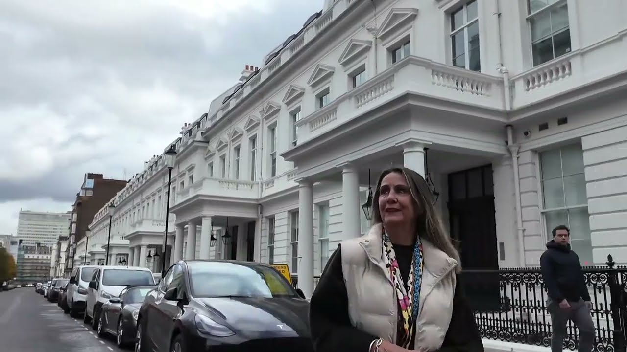 Почему в престижном районе Лондона есть поддельный дом