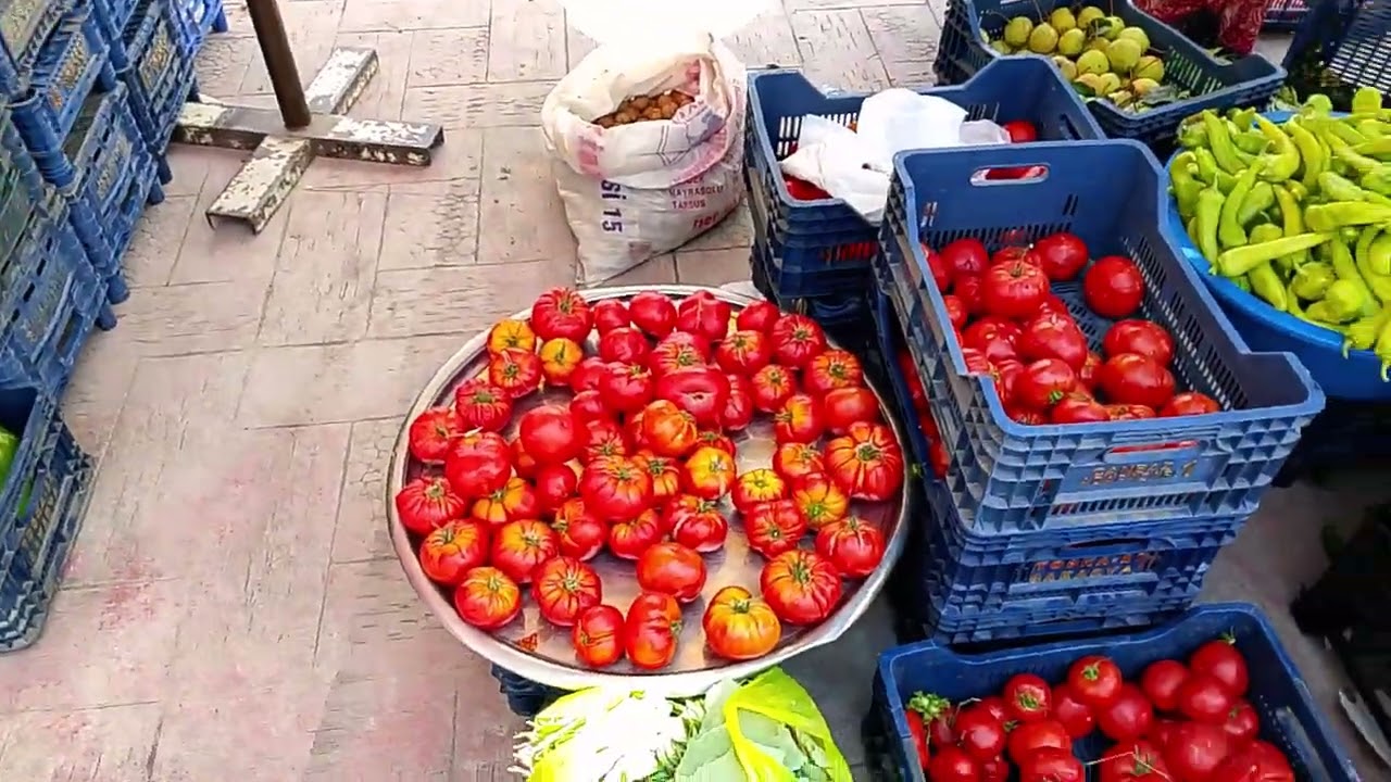 Akçakoca, Cuma Pazarı, Çuhallı Çarşısı 