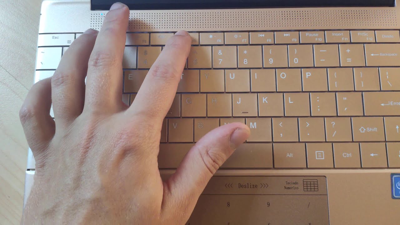 Update KUU K2 Laptop, Unboxing German
