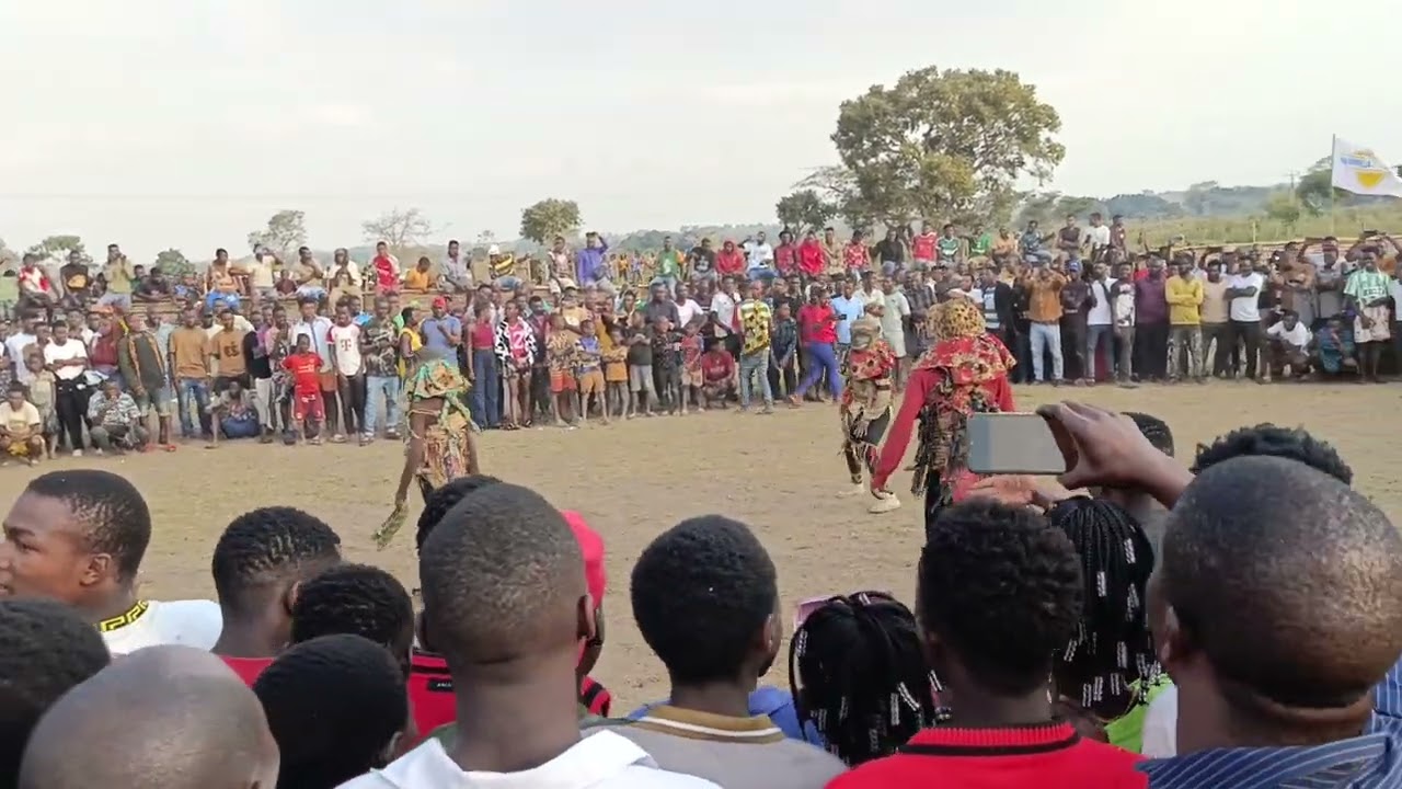 CULTURA MAKONDE 🕺🏿 DANÇA MAPIKO