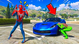 SHE HULK EXPLODIU O CARRO DO HOMEM ARANHA CAMARO no GTA 5