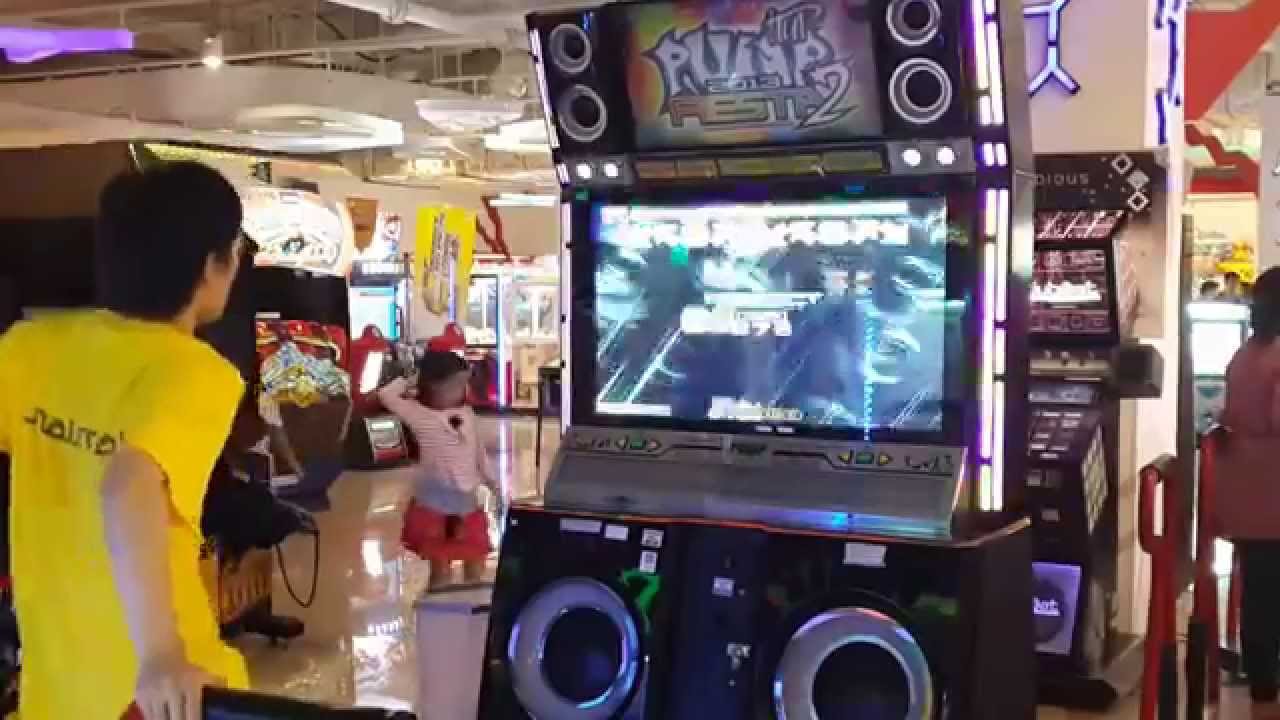 Pump It Up Fiesta 2 Thailand - Hypnosis (Synthwulf Mix) D15