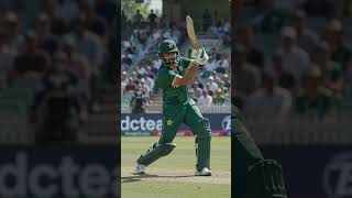 Everyone subscribe Ronaldo but not subscribe babar azam anyone  😔  😢 😭 😢 Why?