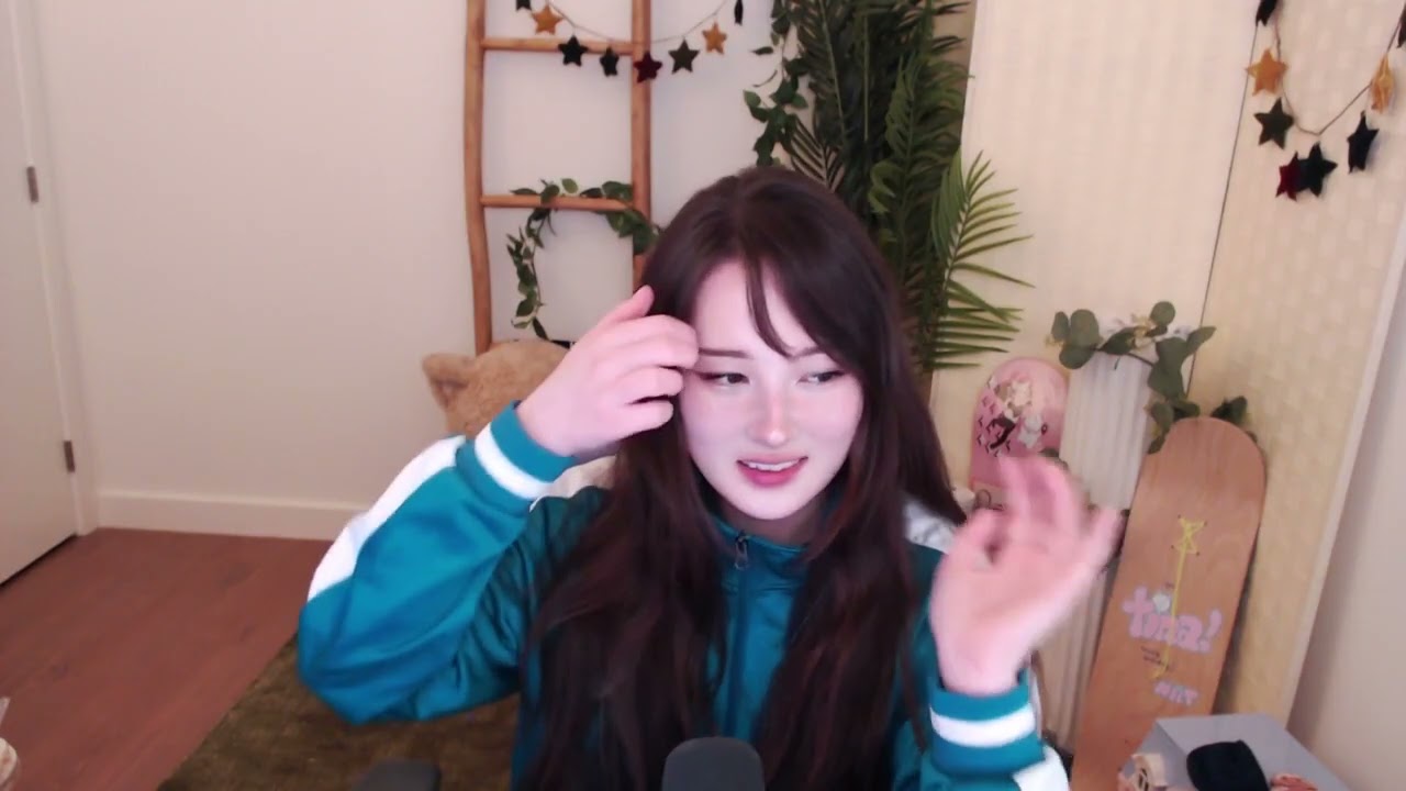 SQUID CRAFT GAMES 4!! DIA 1!!! #200 - tinakitten vod (11/19/25)