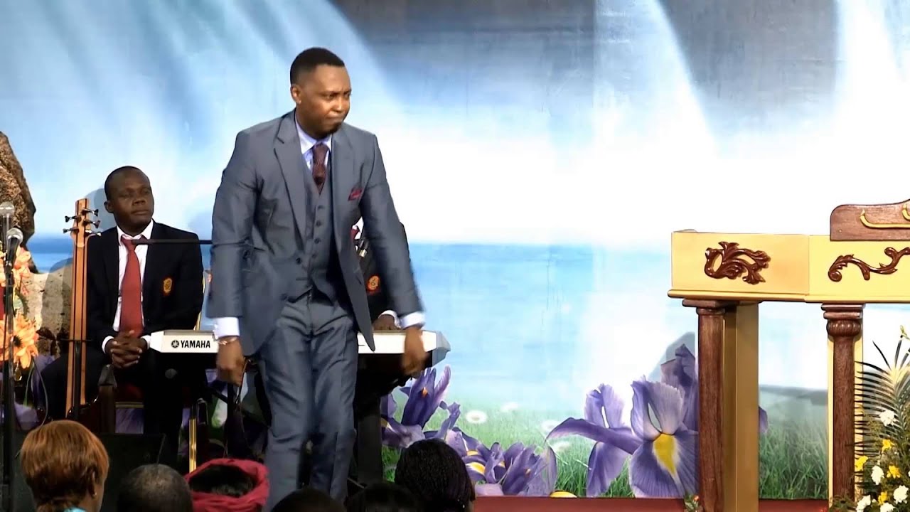 Révolutionner son futur  - Révérend Raoul Wafo