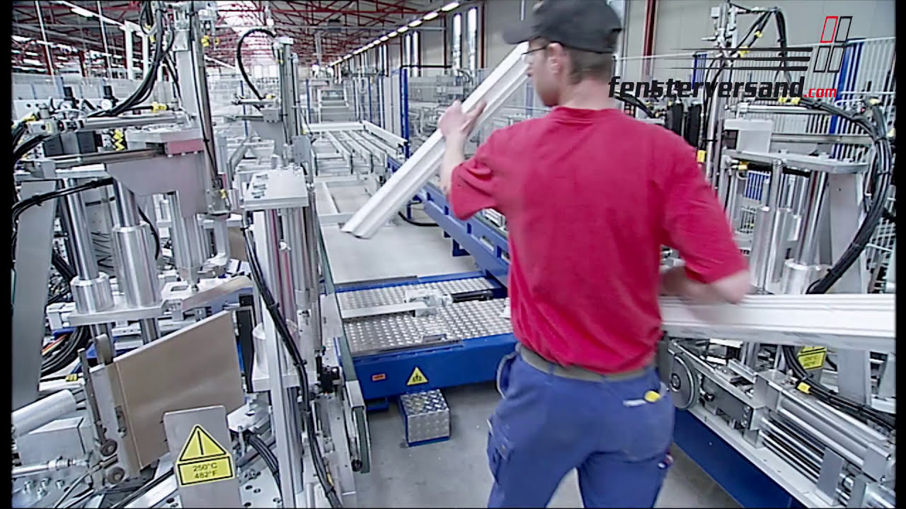 Herstellung eines Kunststofffensters | fensterversand.com