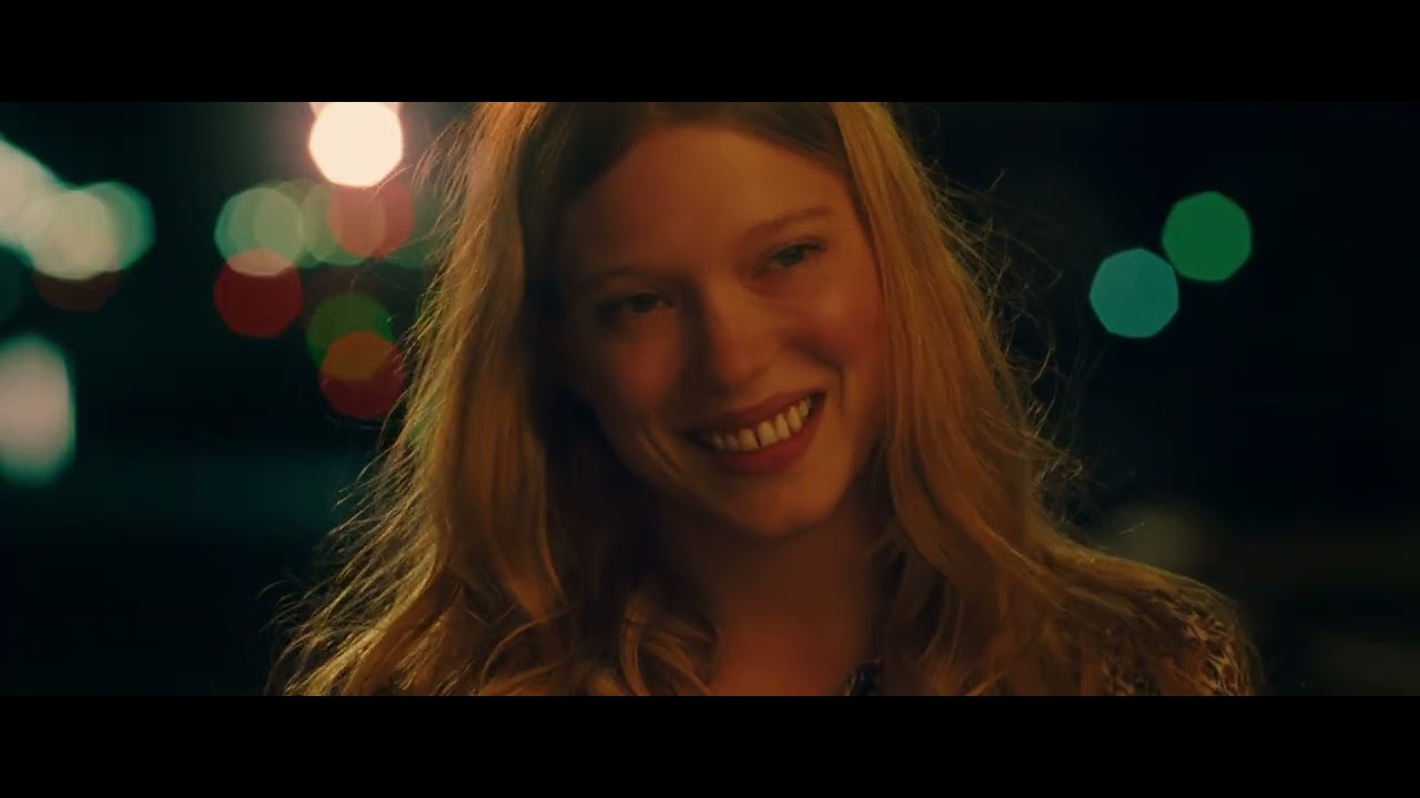 Midnight In Paris (2011) - Final Scene