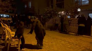 İzmir Gaziemirde Engelli Kızını Öldüren Baba İntihar Etti