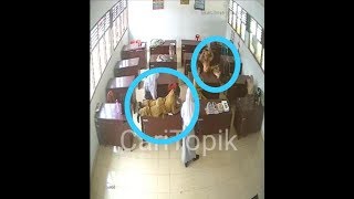 Kelakuan Oknum Guru Yang Terekam Cctv