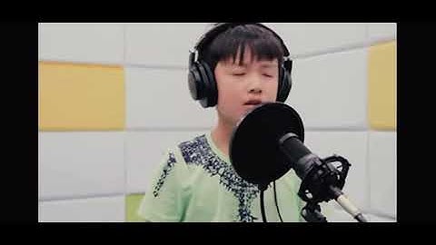 #TF家族 TF Family (little) Zhang Ji 张极 singing...