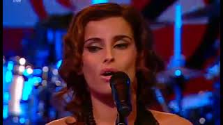 Nelly Furtado - Explode - Live @ Viva