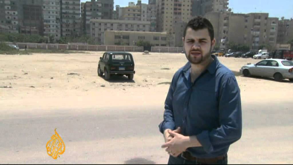 عائلات المتظاهرين تطالب بالإنصاف في حكم مبارك