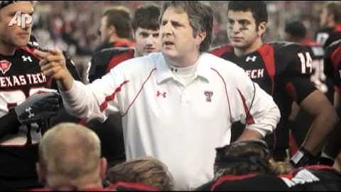 AP Source: Leach Agrees to Be New WSU Coach