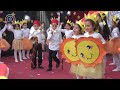 عرض علي اغنية الشمس البرتقالي بمدارس زهور الياسمين للغات من حفل عيد الطفولة 